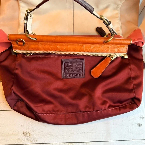 COACH | Louisa Satchel (2011) #19276, Beige and Coral Color Block - Picture 14 of 17